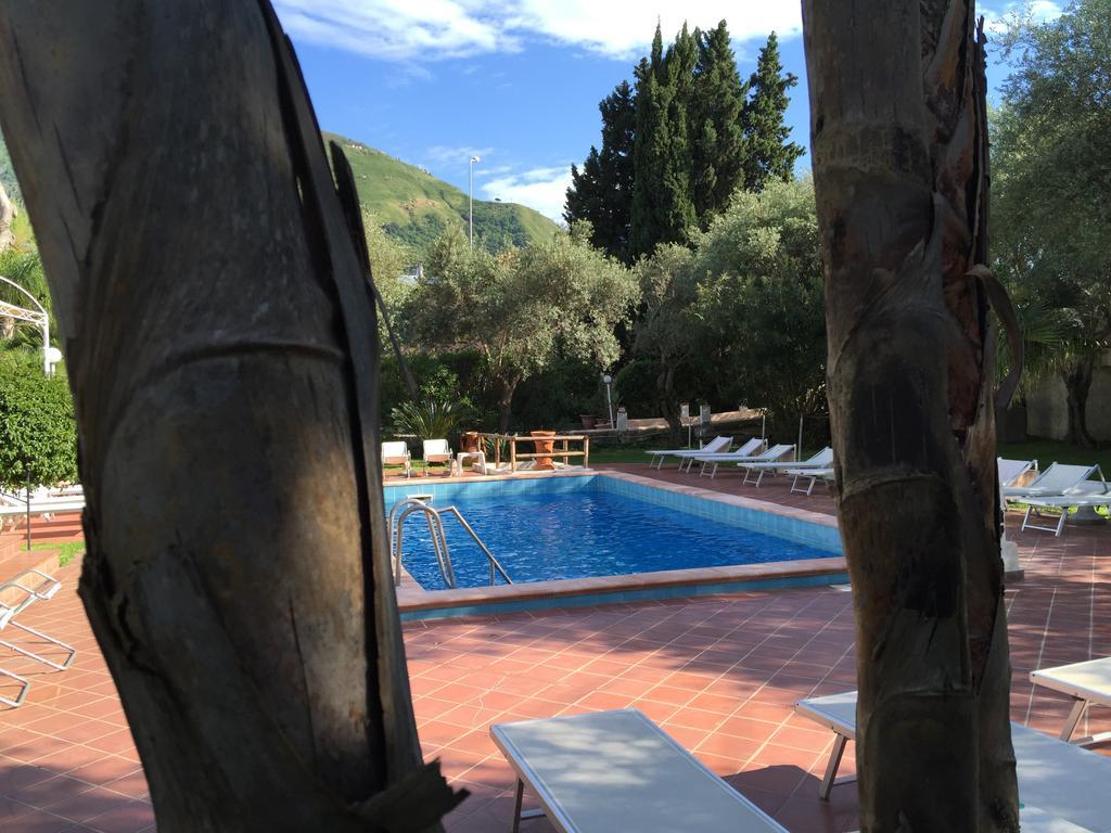 Hotel Villa Al Parco Forio di Ischia Eksteriør billede